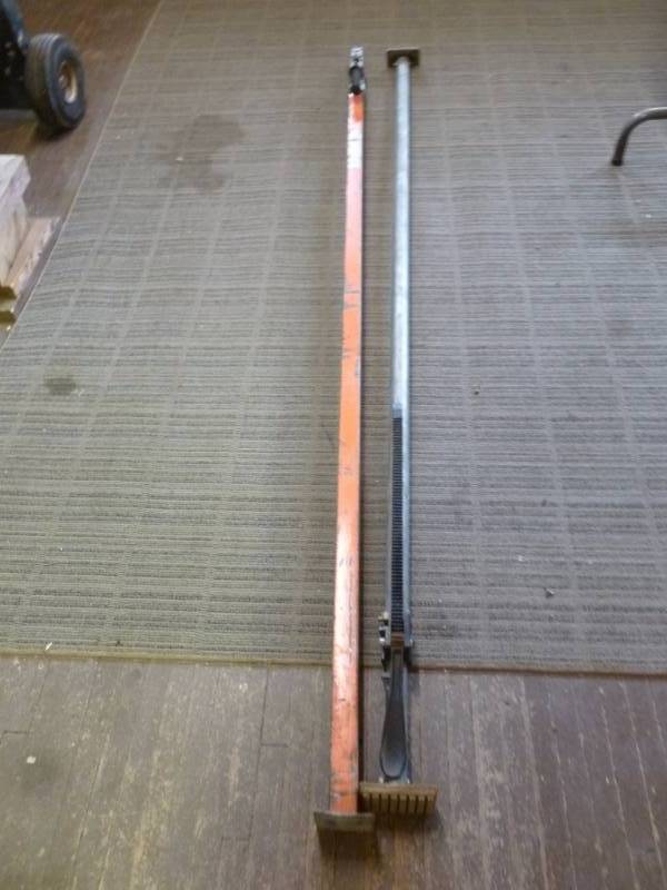 lot 281 image: Load Locks