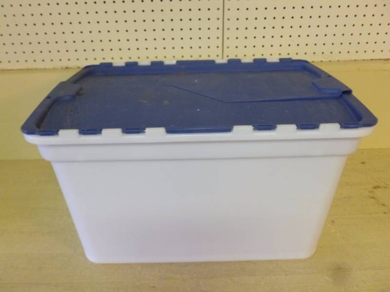 lot 287 image: Storage Tote