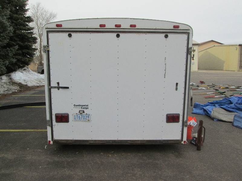 lot 1 image: 24 Foot Enclosed Car Hauler Trailer
