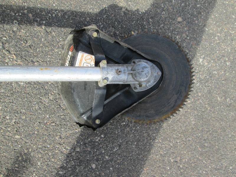 lot 13 image: Echo Straight Shaft Brush Whacker