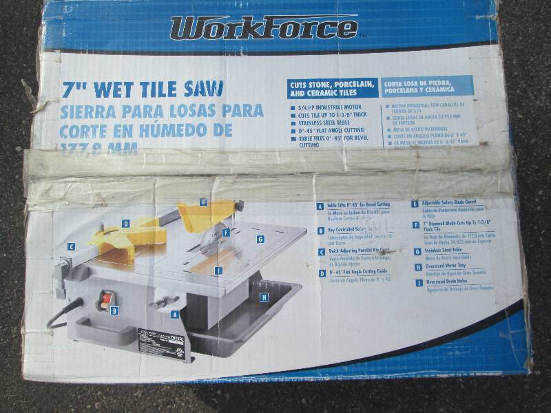 lot 17 image: 7 inch Wet Tile Saw