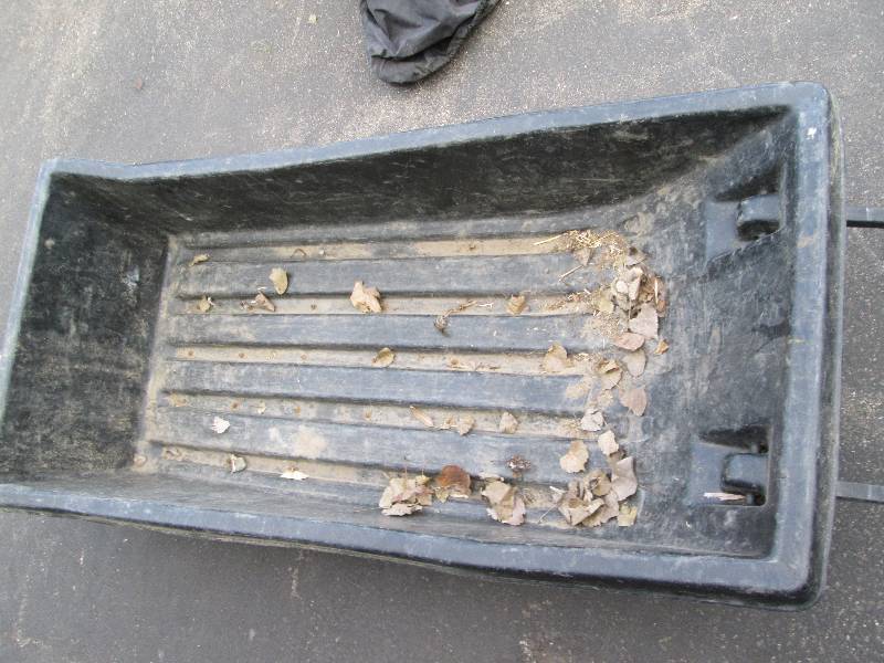 lot 44 image: Otter Sled