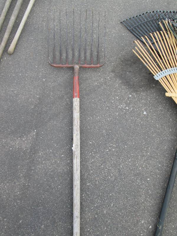 Hay Pitch Fork Empire Wholesale Landscaping Equipment and Trailer