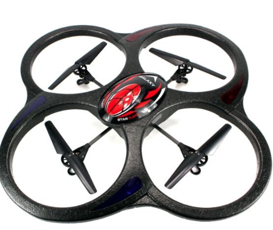 lot 4 image: 23 x 23 Quad Copter with Camera Black