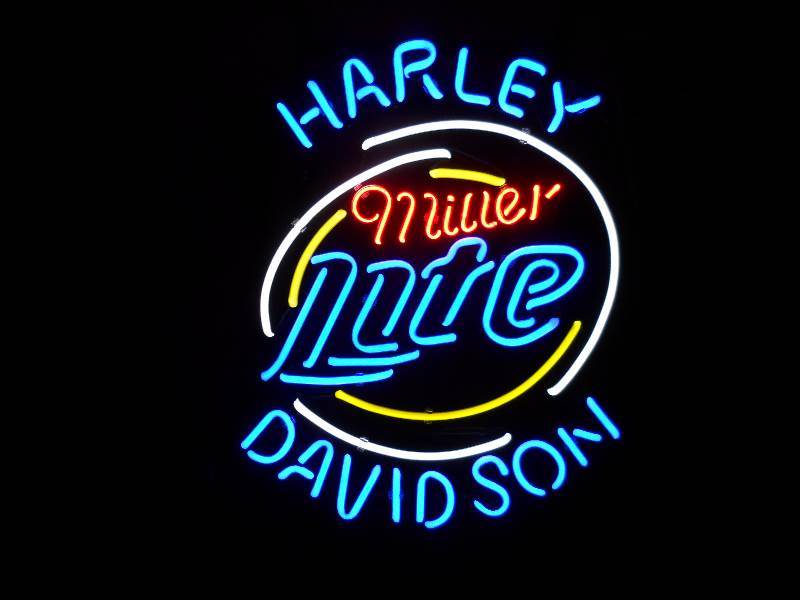 lot 4 image: Harley Davidson Miller Lite 4 Color Neon Beer Sign