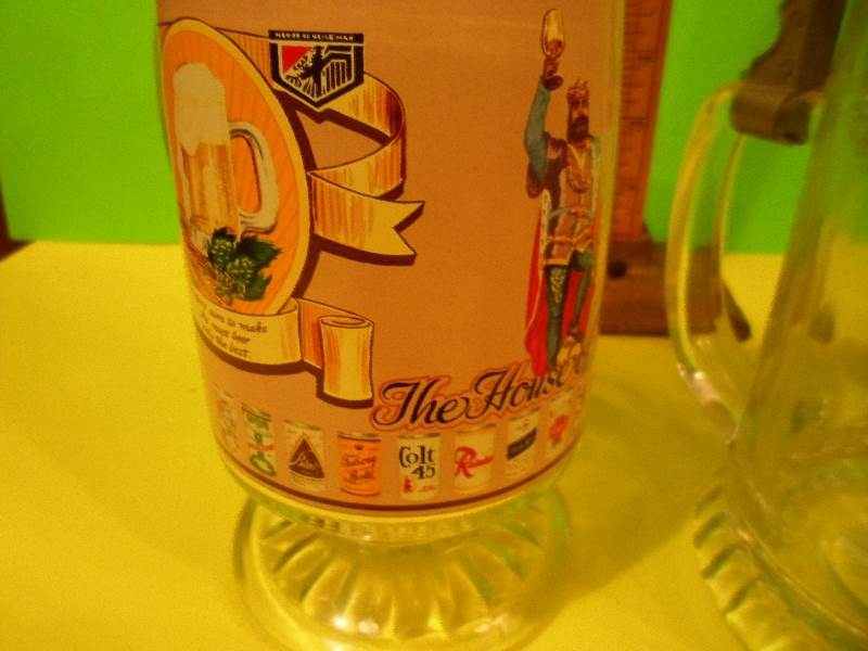 lot 15 image: 3 - G. Heileman Glass Beer Steins