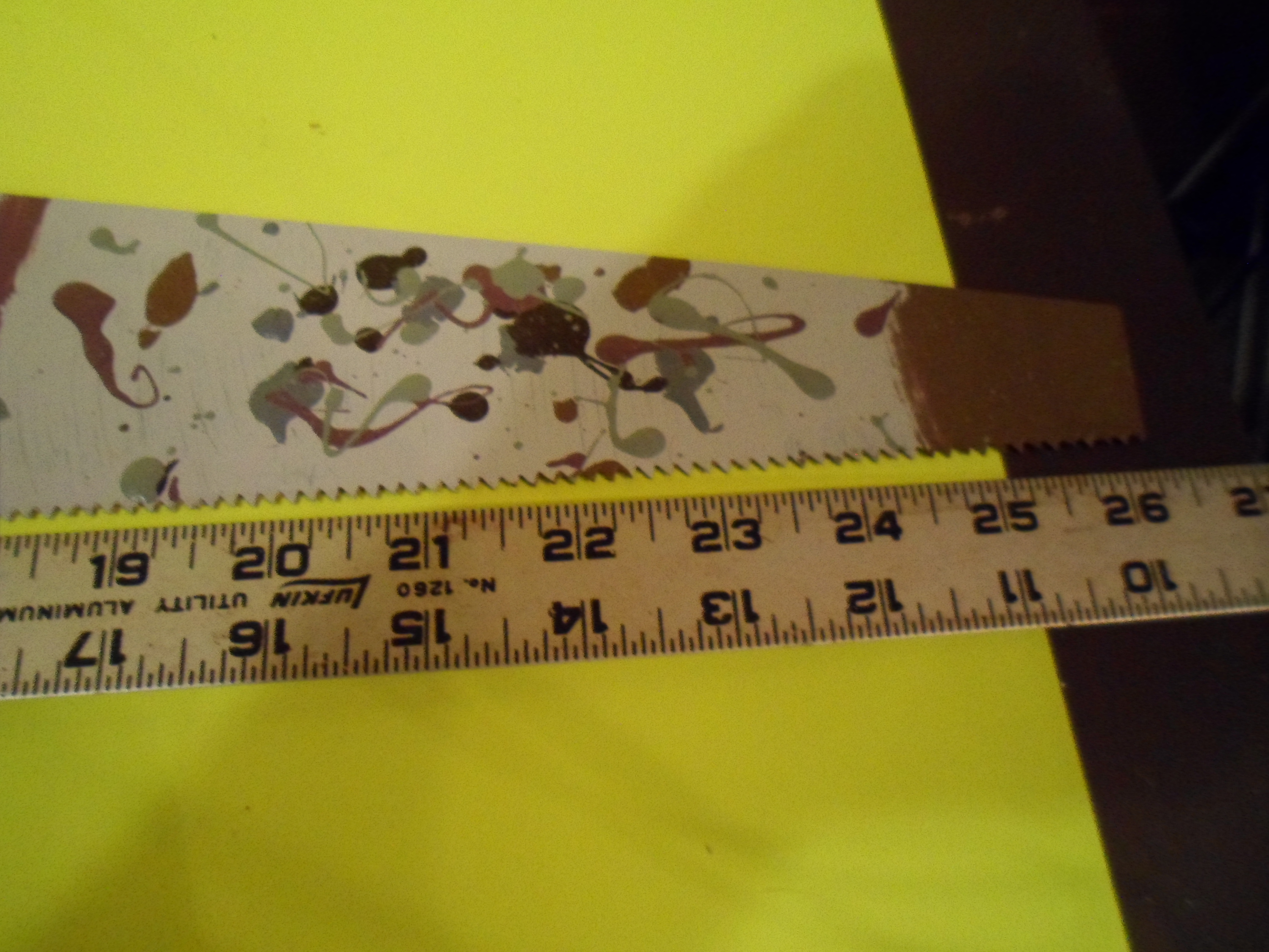 lot 28 image: Vintage Painted Saw