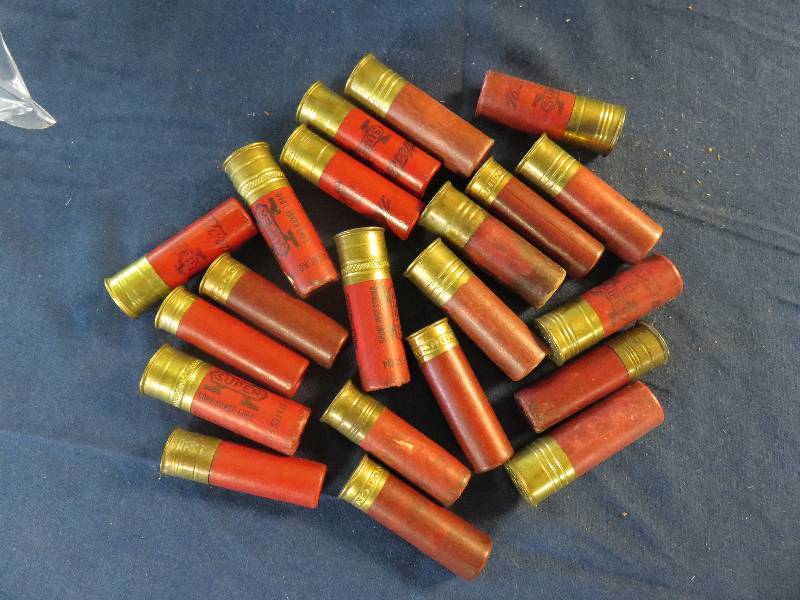 lot 78 image: Shotgun shells