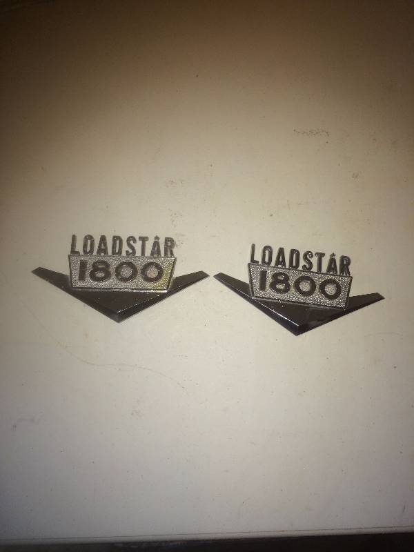 1800 Load Star Truck Emblems