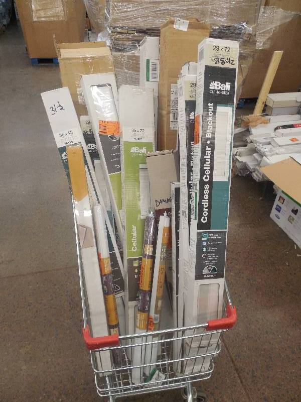 (22) Window Blind Lot