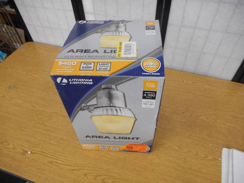 Wall-Mount Outdoor Standard Area Light