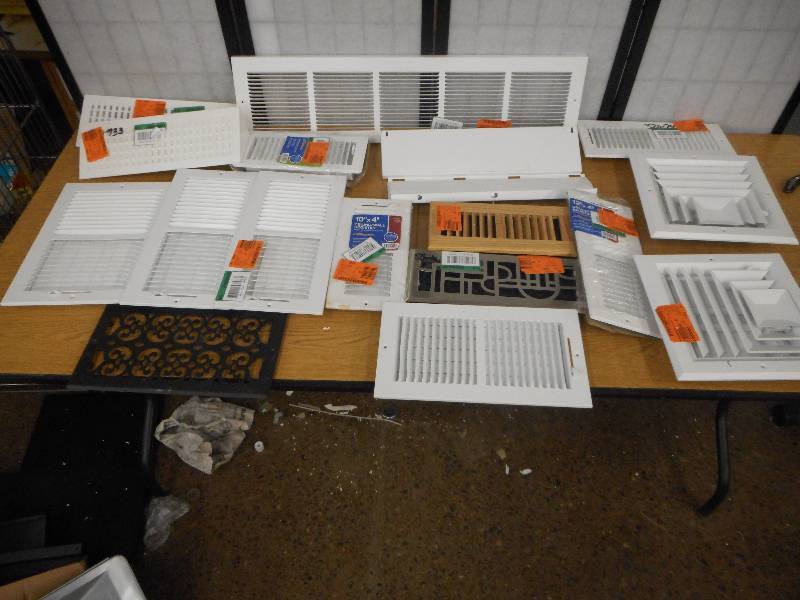 (16) Heat Register Vents Lot