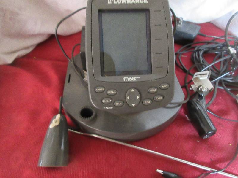 lot 3 image: LAWRANCE M68c SMAP AND ICE MACHINE