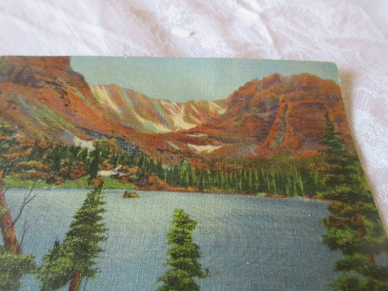 lot 8 image: 2 VINTAGE POSTCARDS