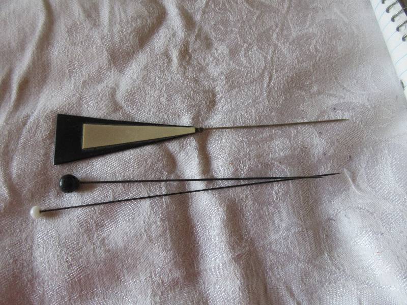 lot 14 image: 3 ANTIQUE HAT PINS