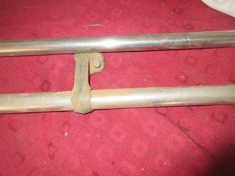 lot 30 image: 2 SEMI HAND RAILS