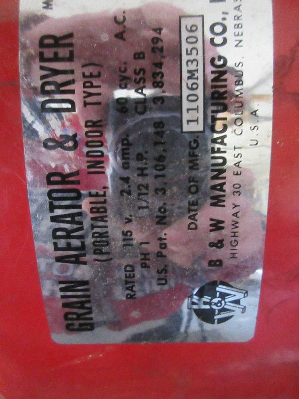 lot 32 image: GRAIN AERATOR DRYER FAN