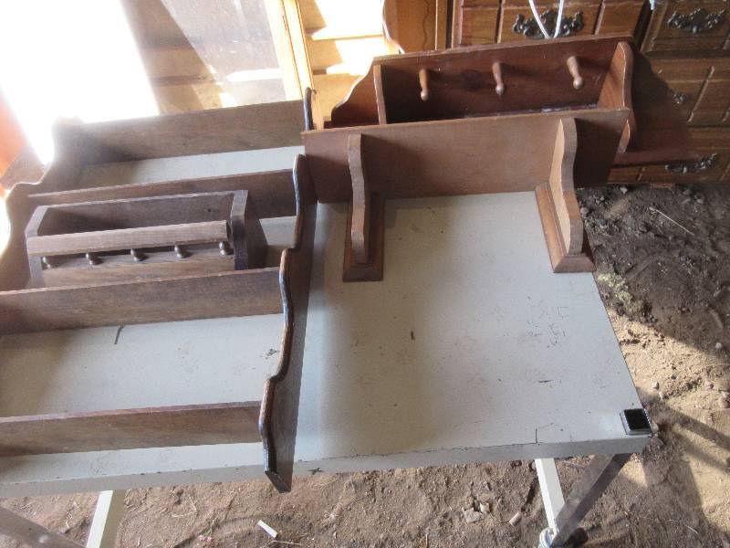 lot 64 image: 4 WOOD SHELVES