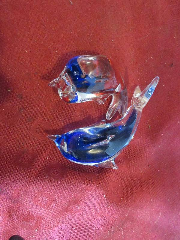 lot 84 image: DOLPHIN PAPER WEIGHTS