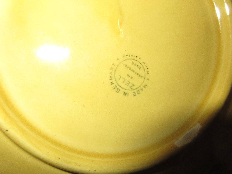 lot 88 image: VINTAGE GLASSWEAR