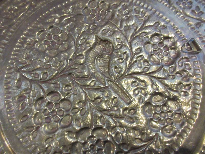 lot 98 image: VINTAGE BRASS PLATED WALL HANGING
