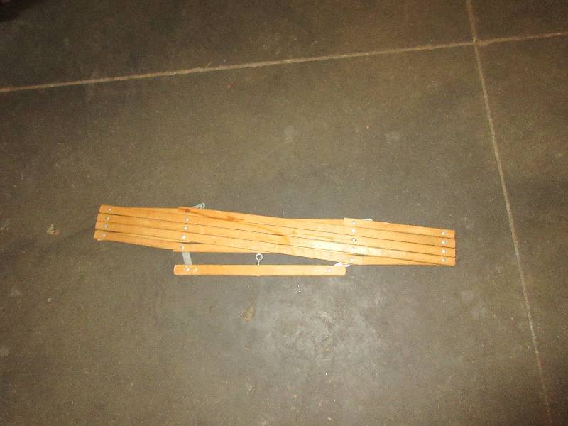 lot 106 image: SFTEY GATE FOR DOOR WAY