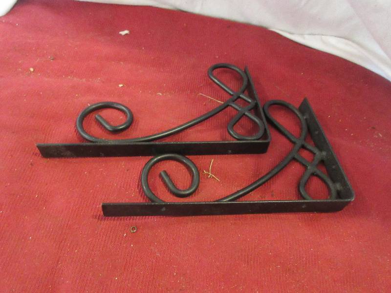 lot 110 image: VINTAGE METAL BRACKETS