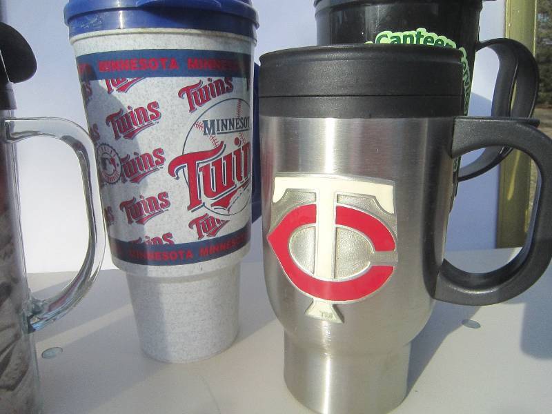 5 TRAVEL MUGS