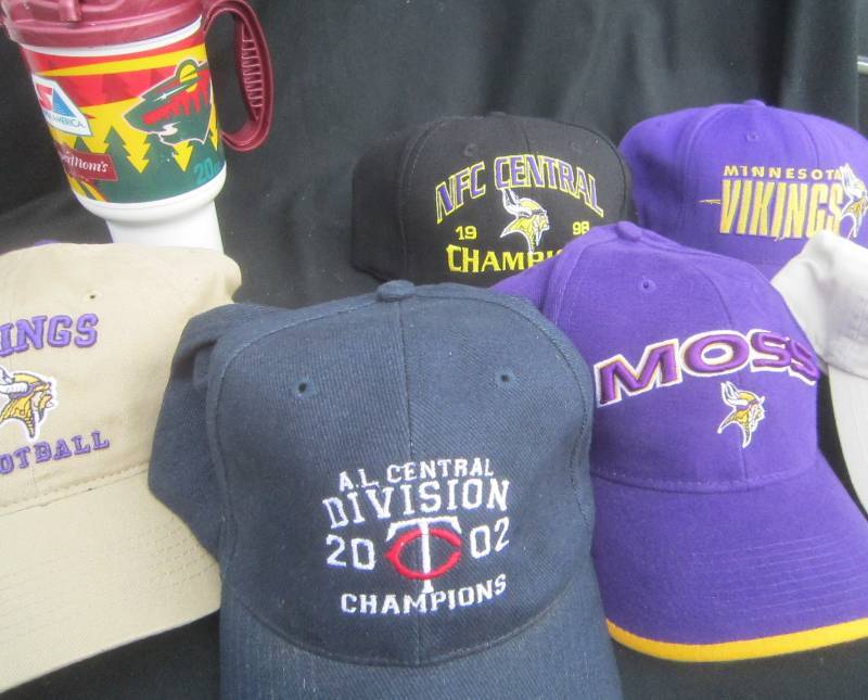 MN WILD MUG, 4 VIKING HATS, 2 TWINS HATS