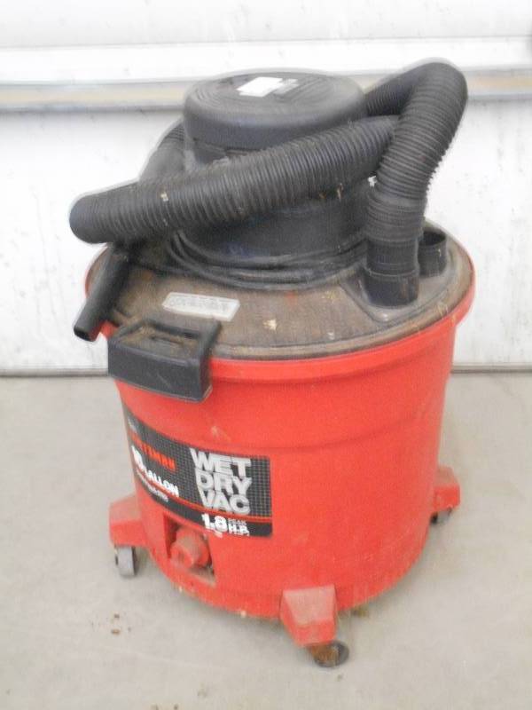 lot 38 image: Craftsman 16-Gallon 1.8HP WetDry V...