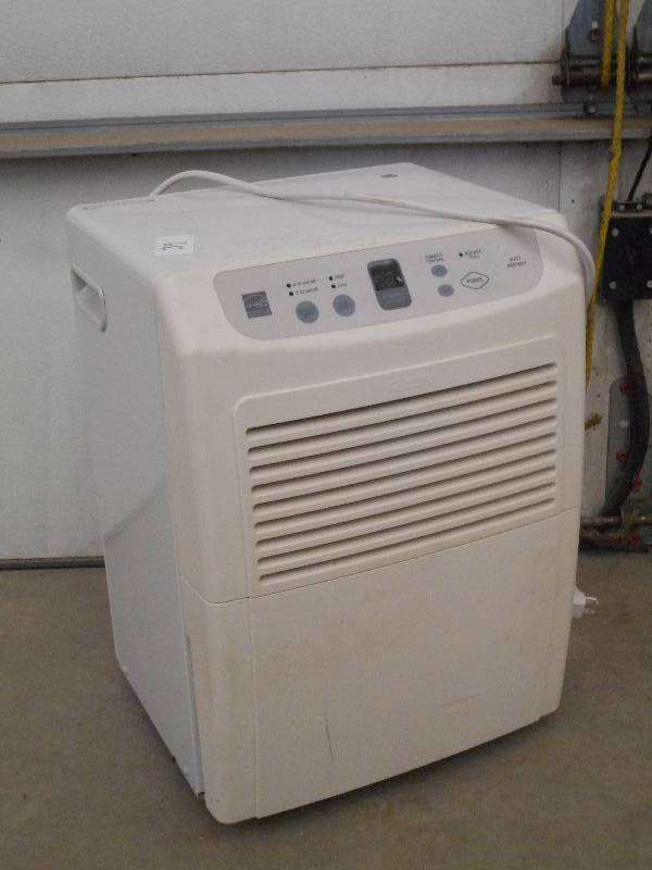 lot 39 image: Kenmore Rolling Dehumidifier, Works...