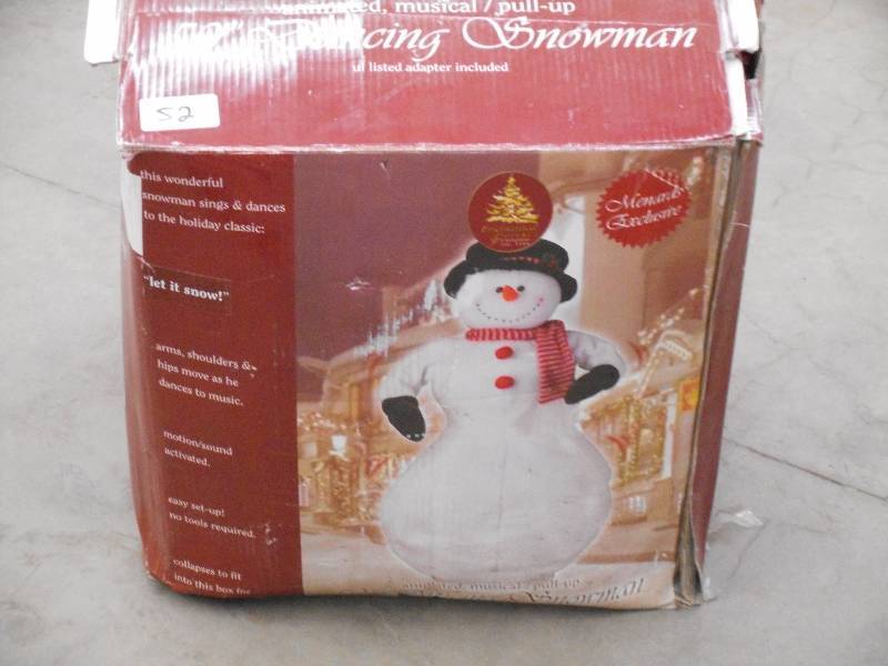 lot 52 image: 50 Pull-Up Dancing Snowman ...