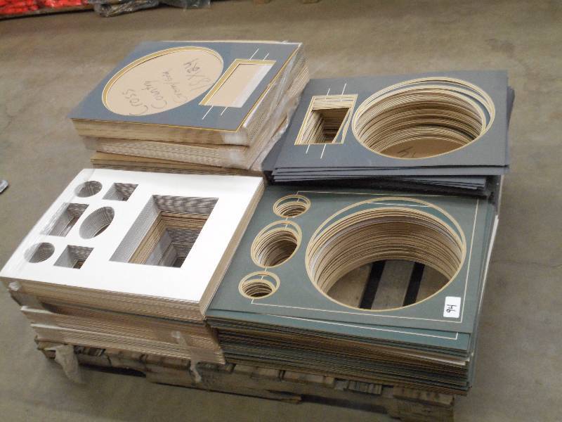 lot 94 image: Pallet Lot Of Assorted Picture Fram...