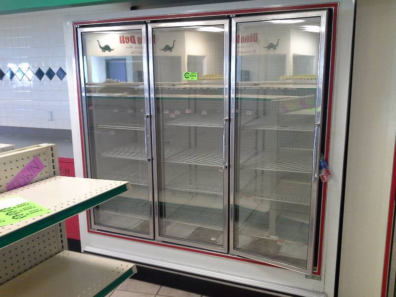 lot 2 image: Commercial Stand Up Freezer