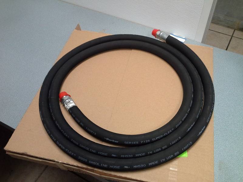 lot 23 image: Super - Flex 2000 Gasoline Pump Hose