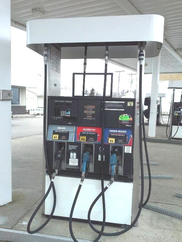 lot 39 image: Gilbarco Veder-Root, advantage fuel dispenser