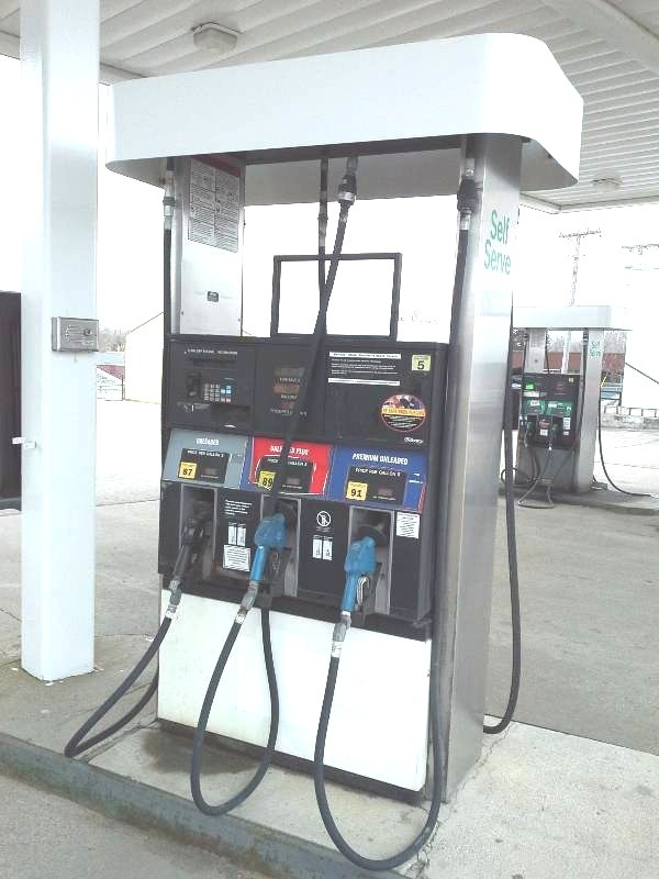 lot 41 image: Gilbarco Veder-Root, advantage fuel dispenser