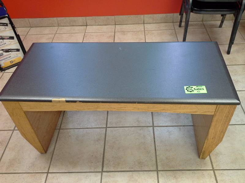 lot 51 image: CoffeeWaiting Room Table