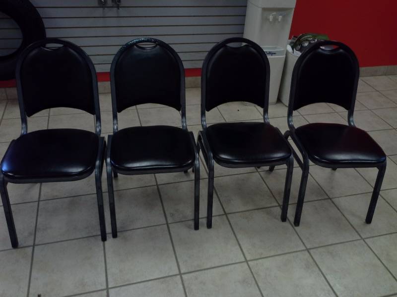 lot 52 image: Lot of (4) Stackable Chairs