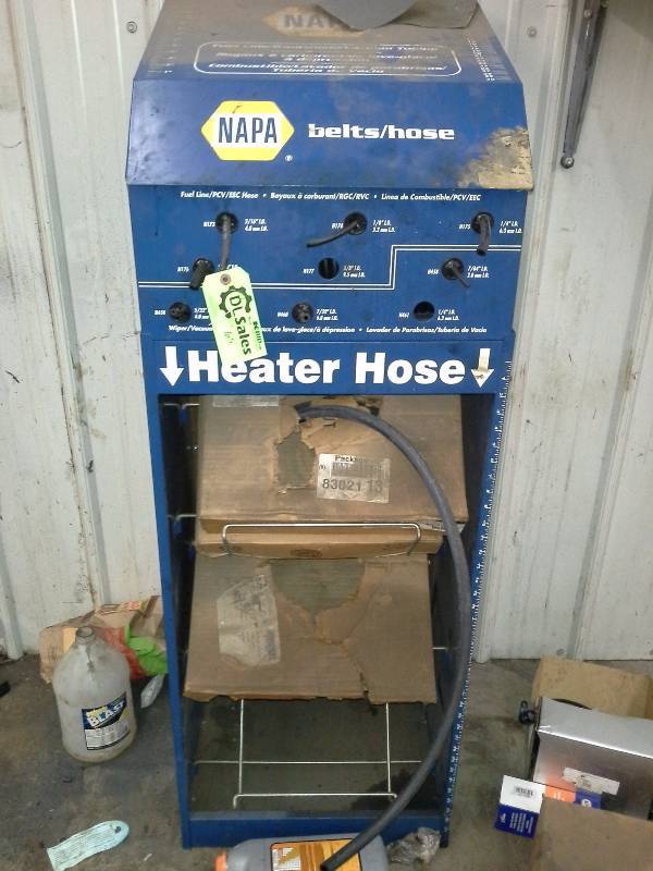 lot 65 image: Heater Hose dispencer and various reels of hose