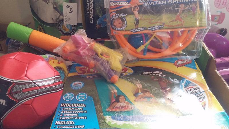 lot 69 image: Summer Toys