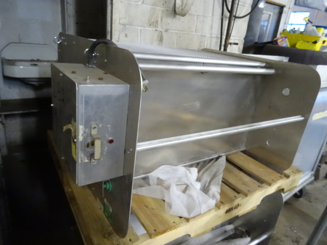 lot 4 image: Hepacon Model 3454 Air Filter System