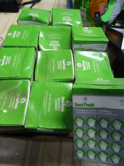 lot 108 image: Sani Fresh Super Duty Cleanser
