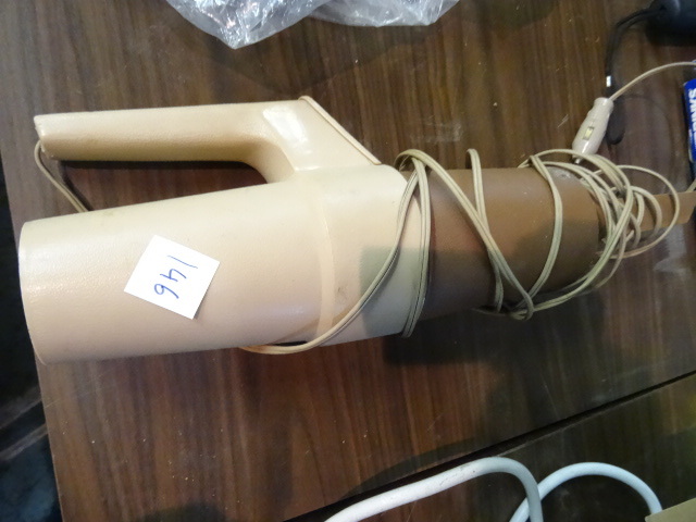 lot 146 image: Osrow 12 Volt Super Suction Vacuum