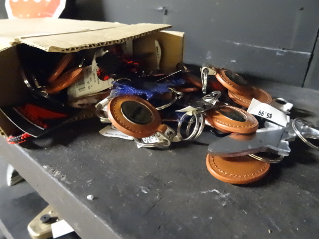 lot 246 image: Key chains