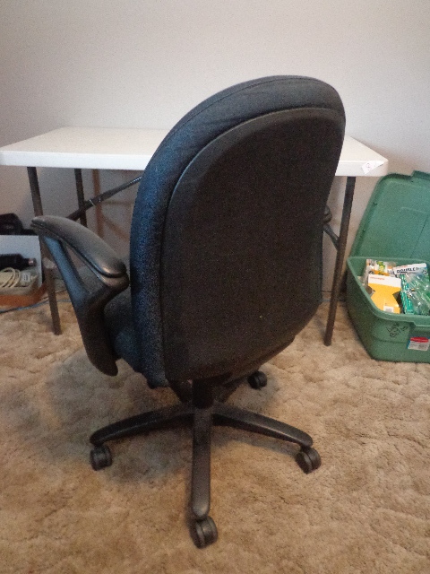 lot 86 image: Haworth Office Chair