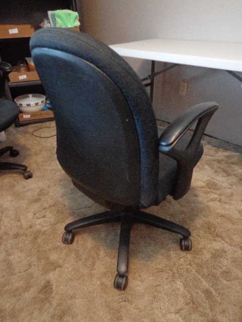 lot 95 image: Haworth Office Chair
