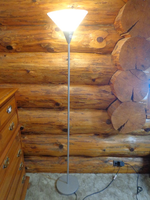 lot 100 image: Floor Lamp Portable Luminair