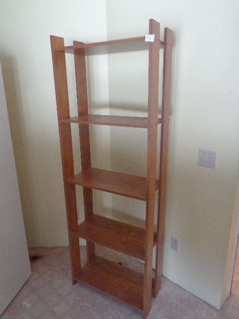 lot 113 image: Wooden Shelf