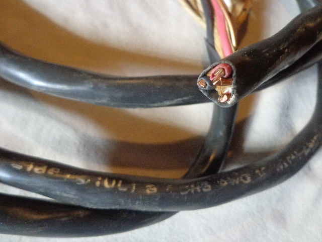 lot 185 image: Variety Of Wire